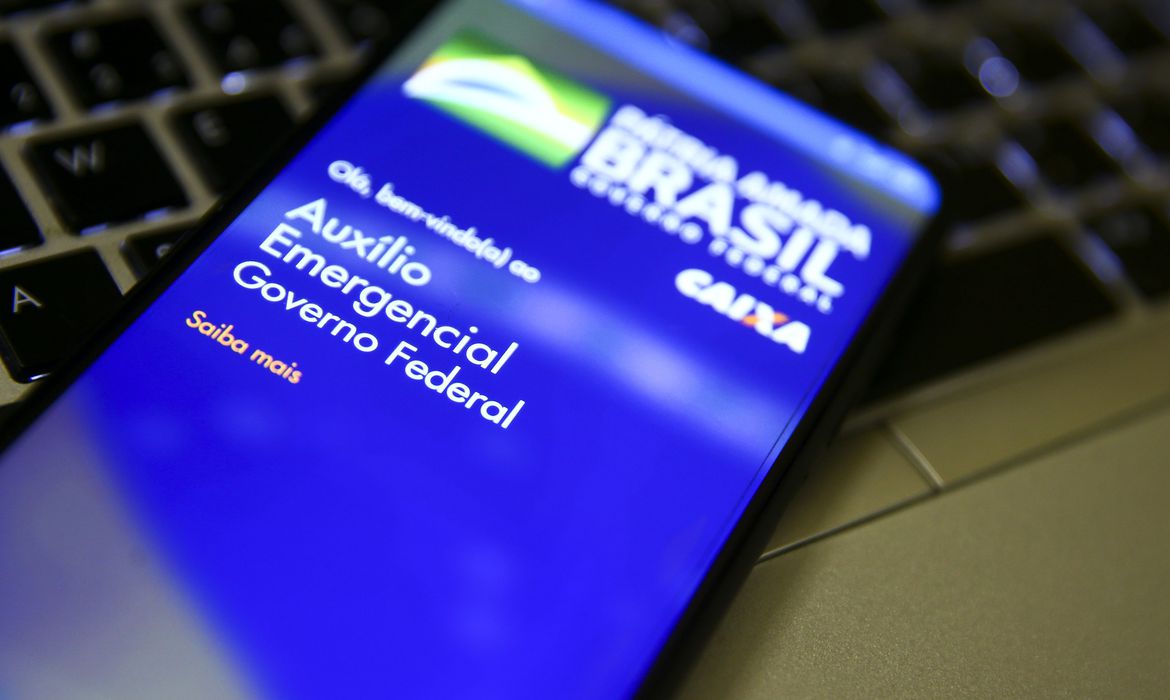 Segunda parcela do Auxílio Emergencial pode ser antecipada