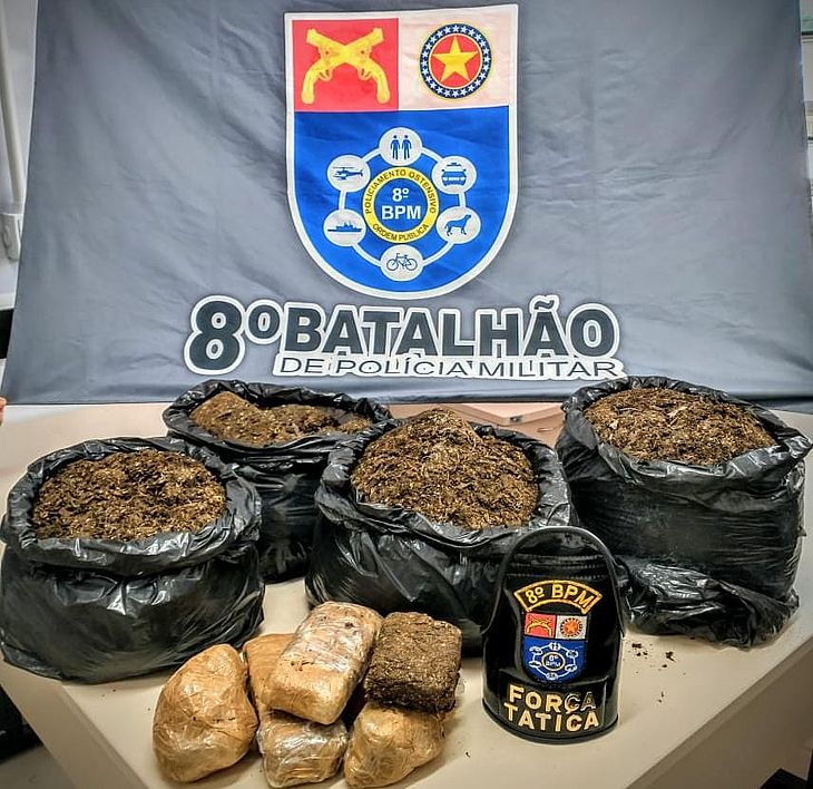 Sacos de maconha são encontrados dentro de casa abandonada em Satuba