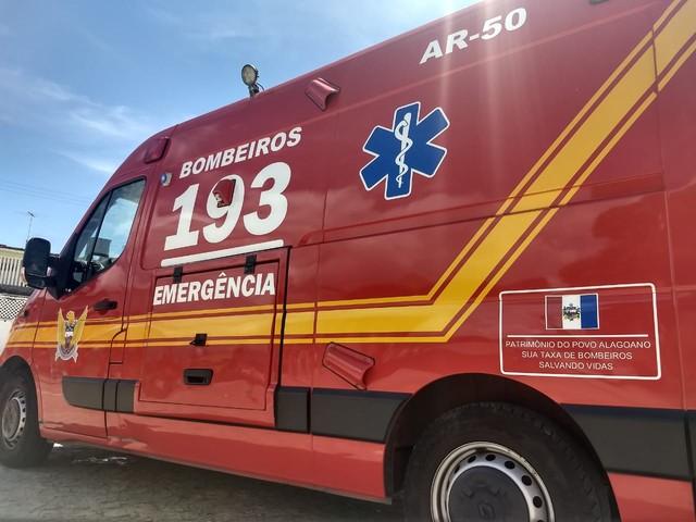 Idoso é atropelado por moto na Avenida Menino Marcelo, Maceió