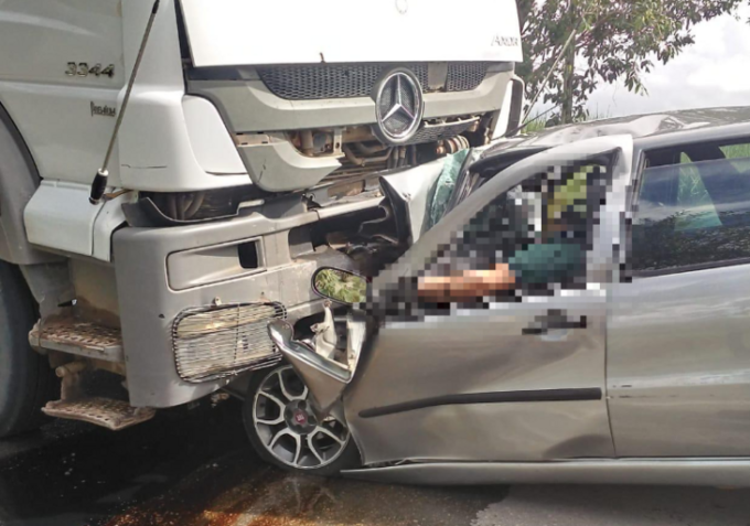 Motorista morre em colisão com carreta carregada de madeira na BR-316 em Pilar