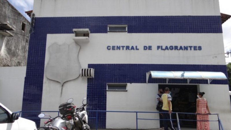 Homem é preso em flagrante por furto em escola pública de Maceió