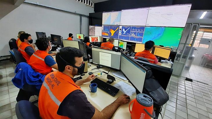 Defesa Civil alerta para chuva de intensidade moderada em Maceió