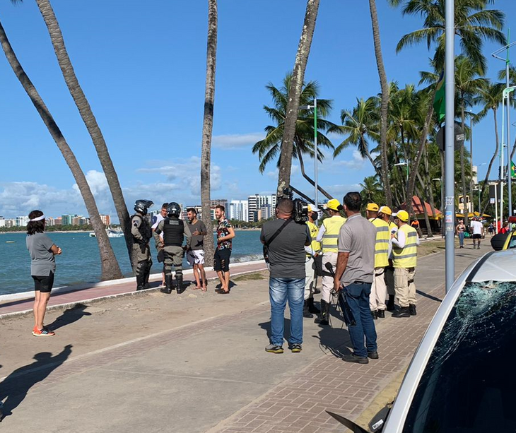 Médico é atropelado enquanto praticava atividade física na orla de Maceió