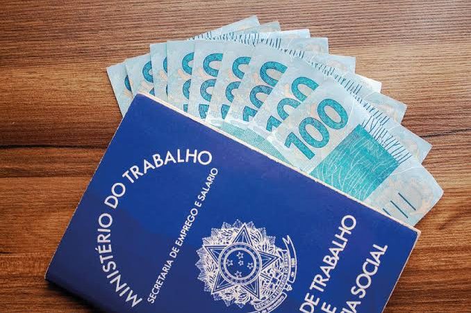 Salário mínimo ideal para garantir o básico seria de R$ 5,4 mil, aponta Dieese