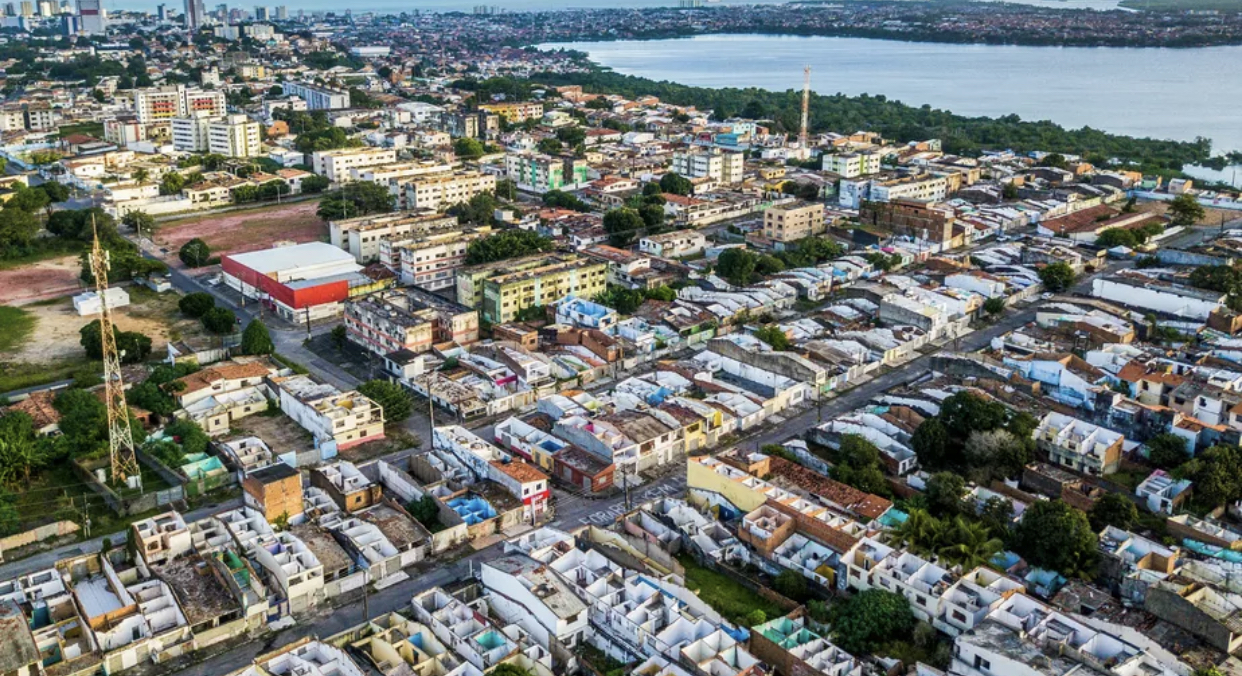 Afundamento do solo em Maceió pode durar até 10 anos; entenda a formação dos bairros fantasmas