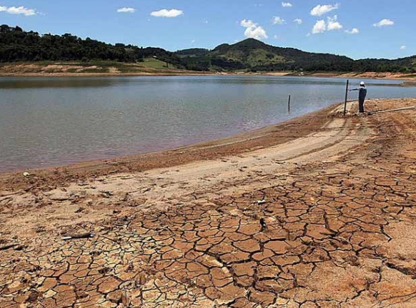 Conta de luz mais cara: entenda a nova bandeira para escassez hídrica