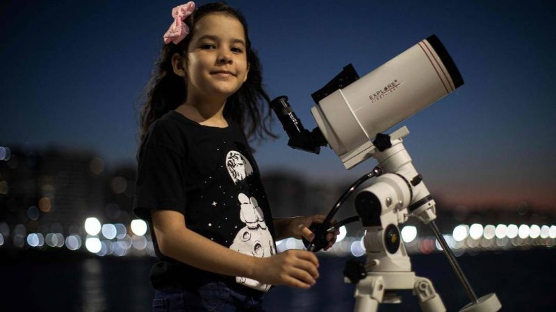 Menina alagoana de apenas oito anos mapeia 23 asteroides e pode se tornar a pessoa mais jovem do mundo a realizar descoberta