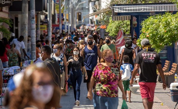 Casos de Covid-19 em Alagoas aumentaram mais de 700% na 1º semana de 2022