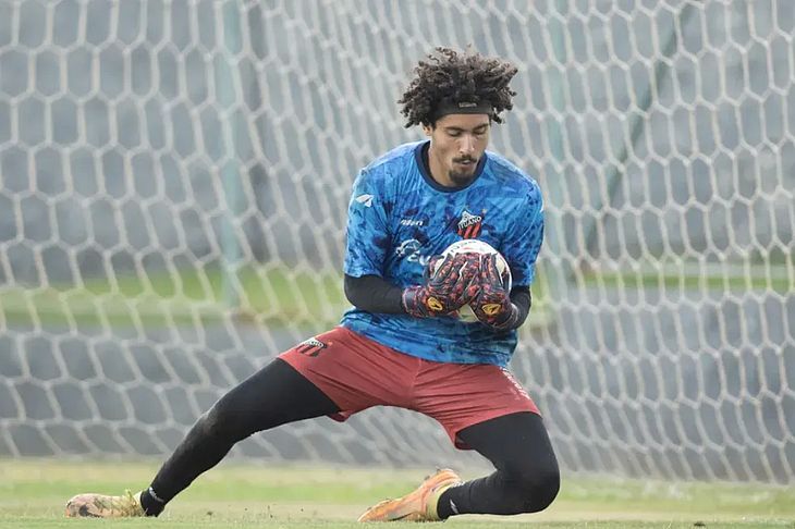 Goleiro do Ituano é encontrado morto em casa