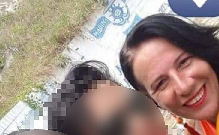 Mulher morre em hospital após ser atropelada por moto em bloco de Carnaval, no Pontal da Barra