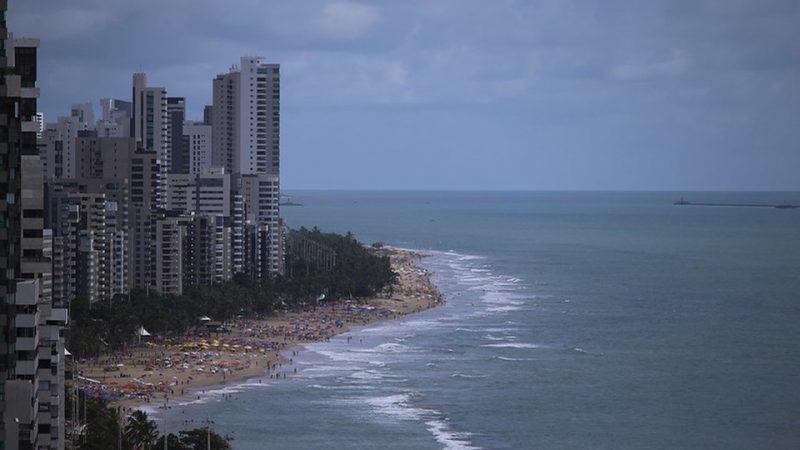 Corpo de homem é encontrado na praia de Boa Viagem, Zona Sul do Recife