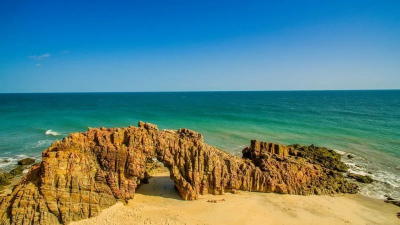 Após concessão, turistas vão precisar pagar duas taxas para visitar Jericoacoara; valor chega a R$ 91