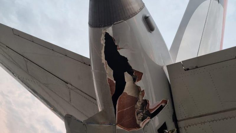 Vídeo: aviões colidem no pátio do aeroporto de Congonhas e voos são cancelados