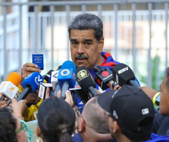 Conselho eleitoral da Venezuela declara Maduro reeleito com 51,21% dos votos