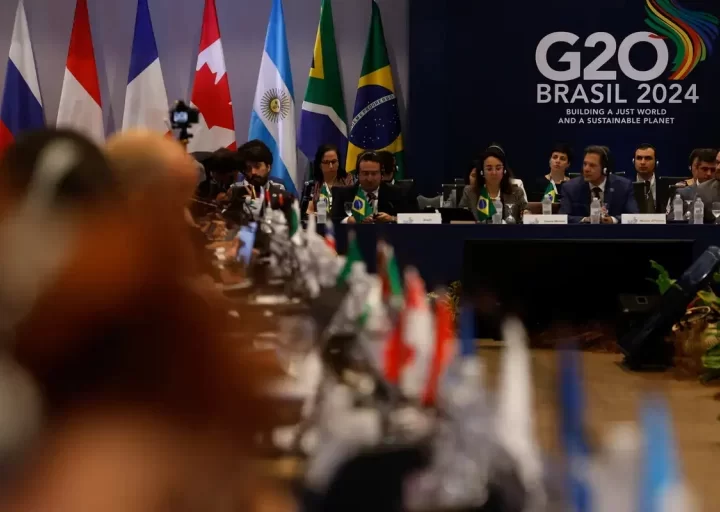 BRASIL – Ministro da Fazenda anuncia conquista sobre tributação global no G20, com destaque para taxação dos super-ricos.