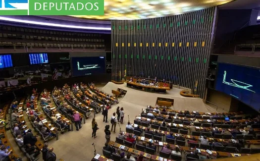 Em 2024, deputados alagoanos gastaram quase R$ 400 mil com locação de veículos