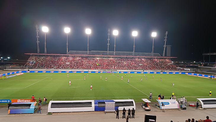 Copa do Brasil: CRB faz dois gols em menos de 10 min, mas cede empate ao Atlético-MG