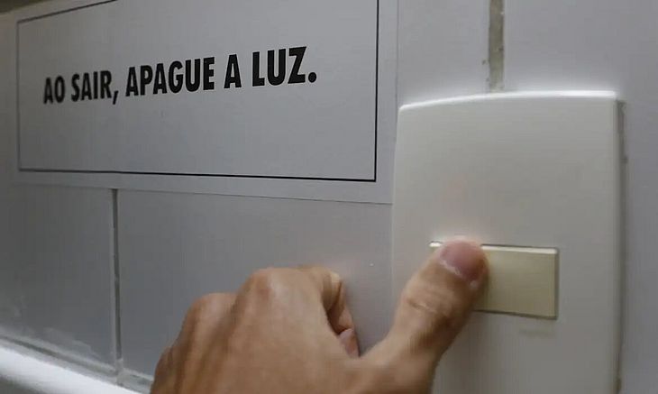 Projeto de lei prevê redução na conta de luz para usuários de baixa renda