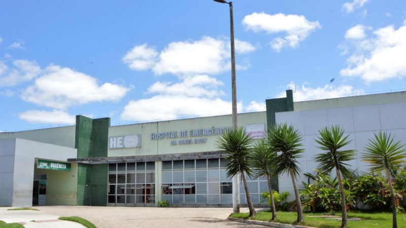 Hospital de Emergência do Agreste realiza programação especial do Agosto Lilás