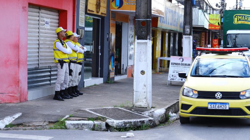 Ronda no Bairro realiza encaminhamento de adolescente grávida de 7 meses com fortes dores