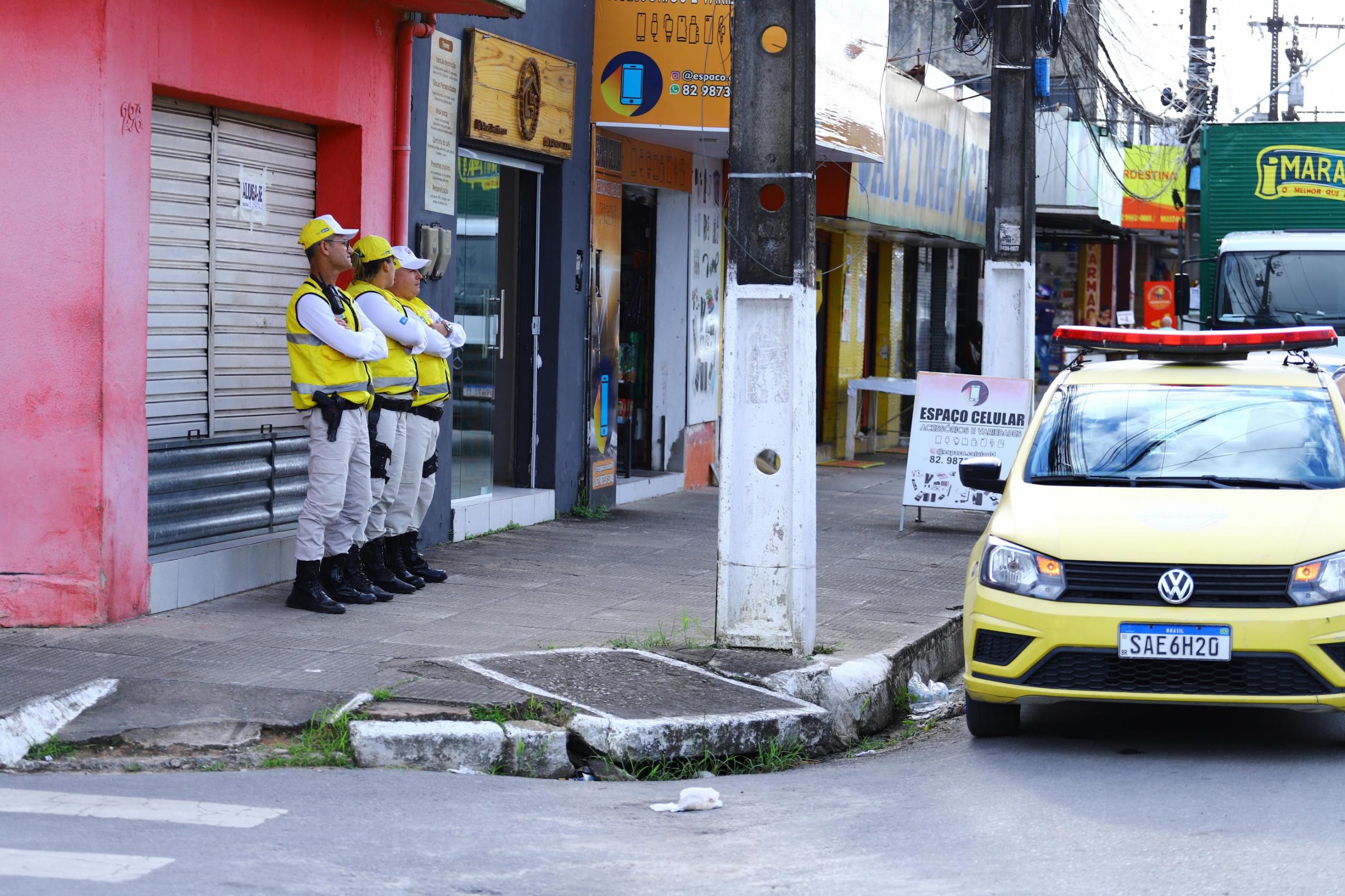 Ronda no Bairro realiza encaminhamento de adolescente grávida de 7 meses com fortes dores