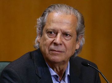 José Dirceu é internado sob suspeita de insuficiência coronária