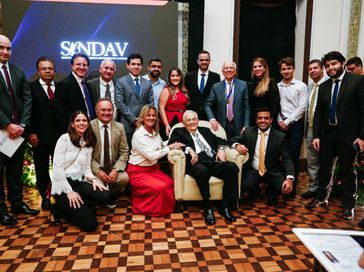 No mês de comemoração da advocacia, SINDAV reúne grandes nomes em noite de homenagem