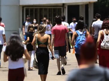 Fies: inscrições para vagas do segundo semestre terminam nesta terça