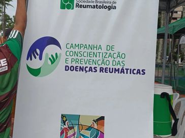 Reumatologistas das Sociedades Brasileira e de Alagoas orientam população sobre as doenças reumáticas na Orla da Ponta Verde dia 1º de setembro