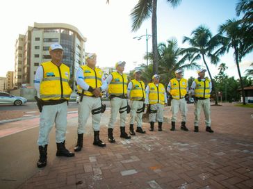 Ronda no Bairro prende dupla por estelionato na Ponta Verde