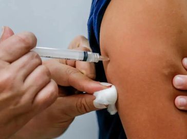 Vacina nacional contra mpox é prioridade da Rede Vírus