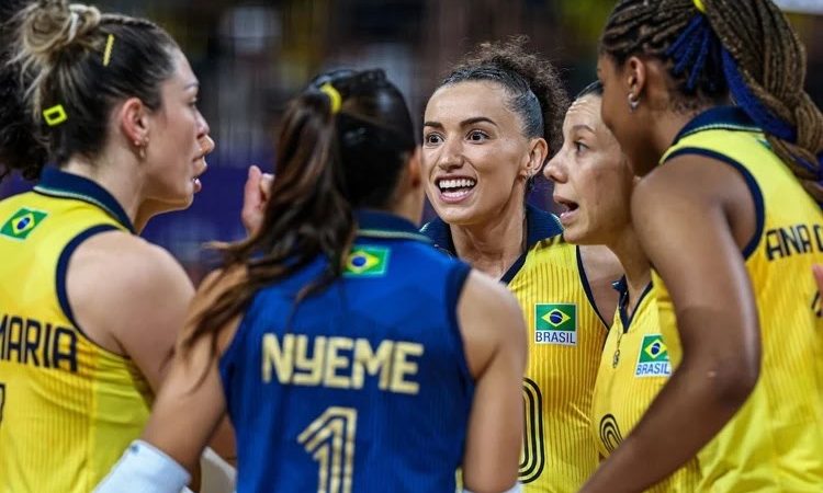 Brasil bate Japão em ‘revanche’ e mantém 100% no vôlei feminino em Paris