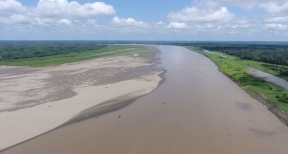 Estiagem prejudica nível dos rios no Amazonas