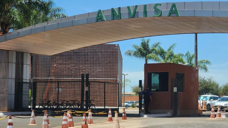 Anvisa prorroga proibição do uso de produtos à base de fenol