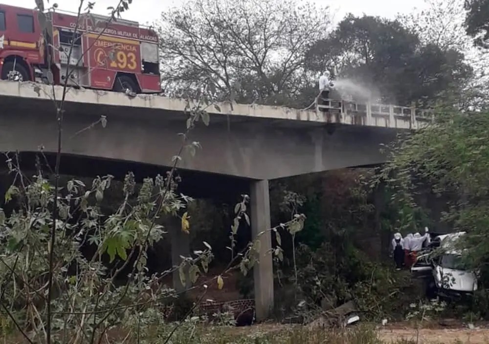 Grave acidente na BR-423 deixa três mortos de uma mesma família no município de Canapi