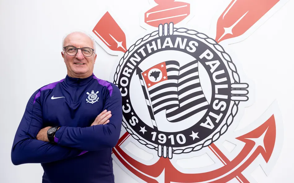 Dorival Júnior estreia pelo Corinthians em torneio que o levou à Seleção