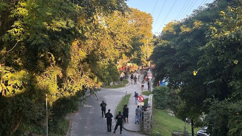 Imóveis na praia do Forte: o que acontece com casas que permanecem em terreno da União?