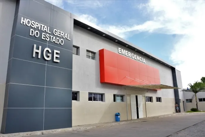 Homem sofre atentado a tiros no bairro da Pescaria, em Maceió