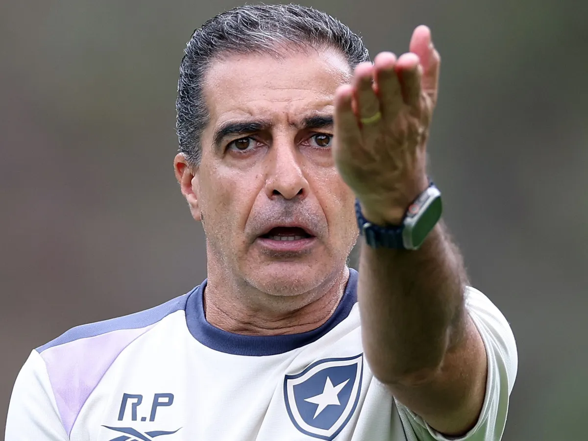 Botafogo demite Renato Paiva após eliminação no Mundial de Clubes