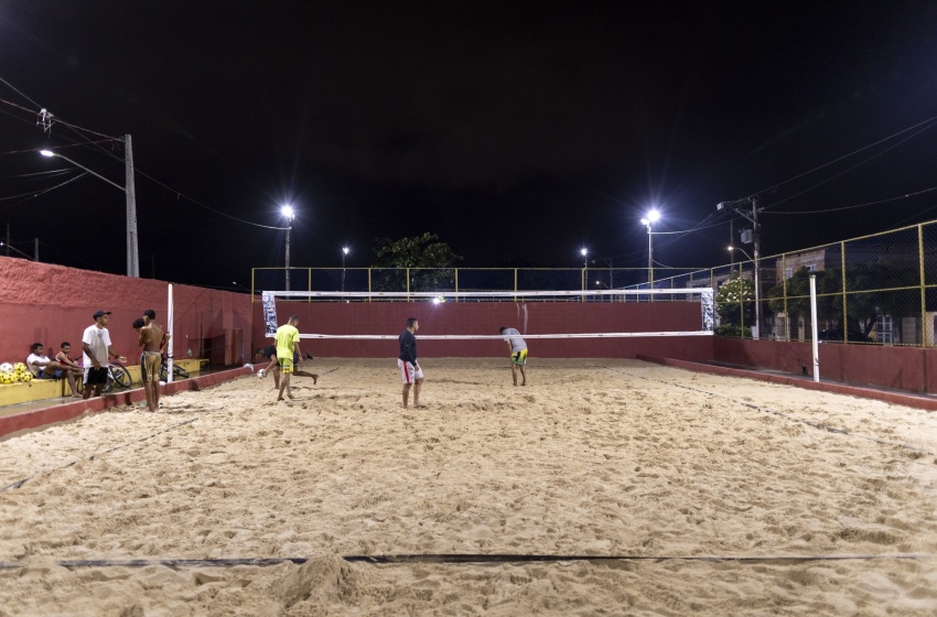 Moradores do Prado são beneficiados com iluminação 100% LED