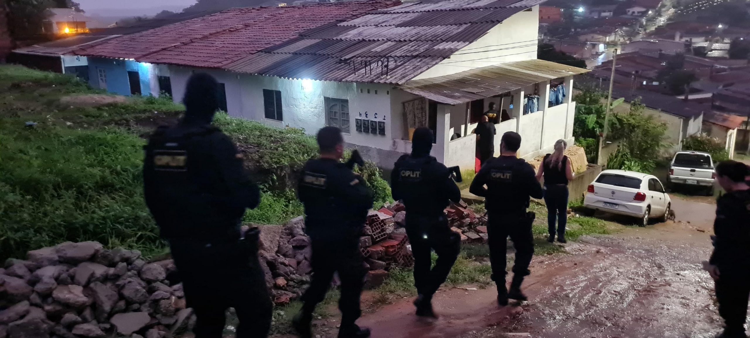 Polícia Civil prende autor de homicídio e apreende arma usada no crime