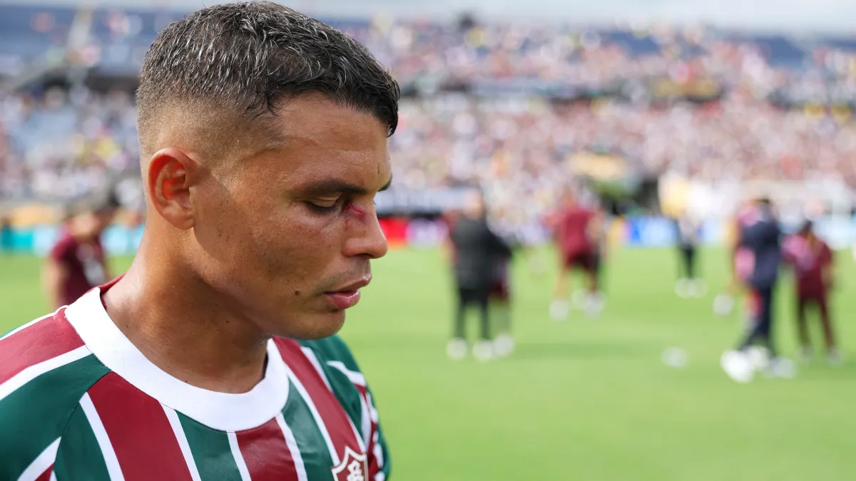 Semifinalista do Mundial, Thiago Silva relembra luta contra rebaixamento