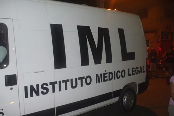 Homem é morto com 10 tiros na porta de casa no Clima Bom