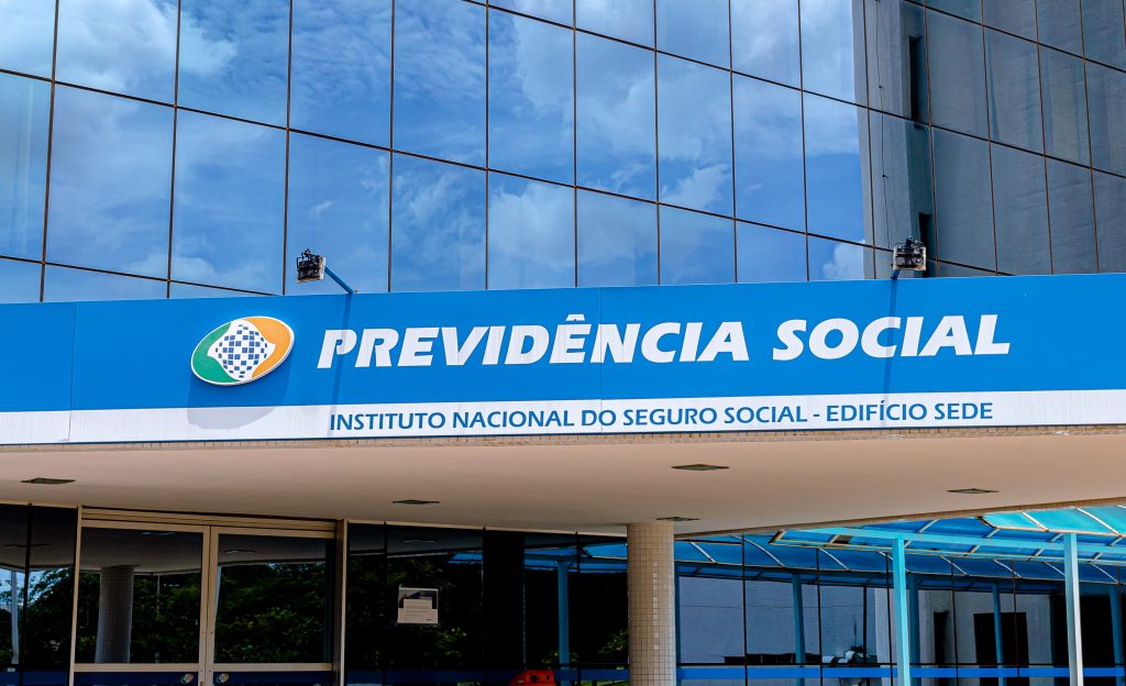 INSS: Câmara quer votar proibição de descontos indevidos