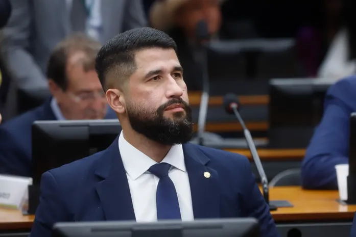 Deputado Fabio Costa celebra aprovação de PEC que garante aposentadoria integral e valorização aos agentes de saúde e de endemias