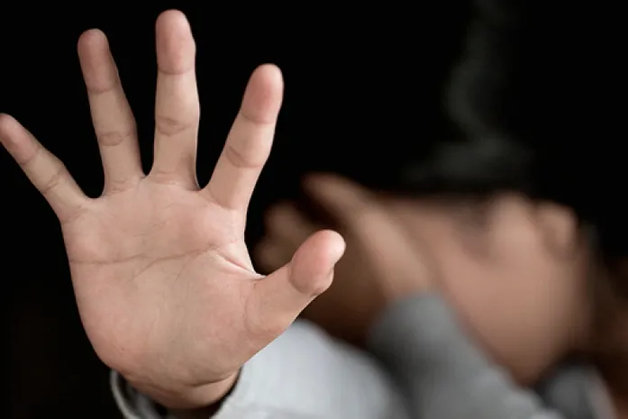 Homem é preso suspeito de oferecer dinheiro a crianças para atos sexuais no Pontal da Barra